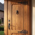 Как правильно ухаживать за дверьми — практическое руководство для каждого дома